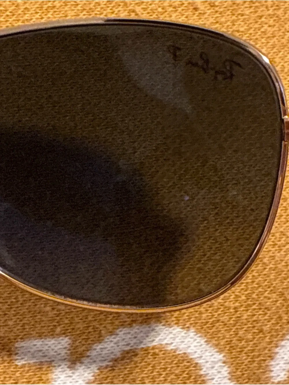 Ray-Ban Gold Frame Blue Gradient Lens Aviator Sunglasses
